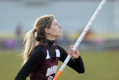 FRANKENFIELD SETS BAR HIGH(ER)