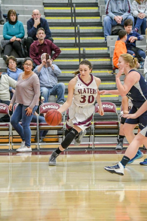 DON’T GIVE UP THE BASE LINE! A Northern Lehigh player gives Maddie Minner a wide open lane along the base line for an easy reverse layup. The sophomore currently has 80 total career points. 