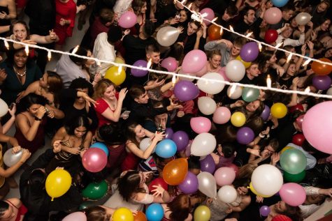 SADIE HAWKINS DANCE STUNS OVER 400 ATTENDEES